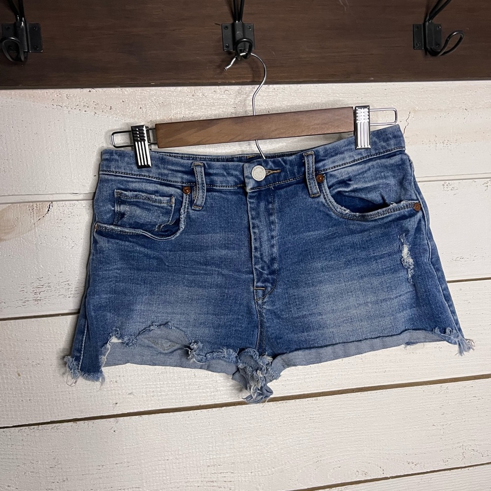 Blank NYC wedge short denim shorts size 27